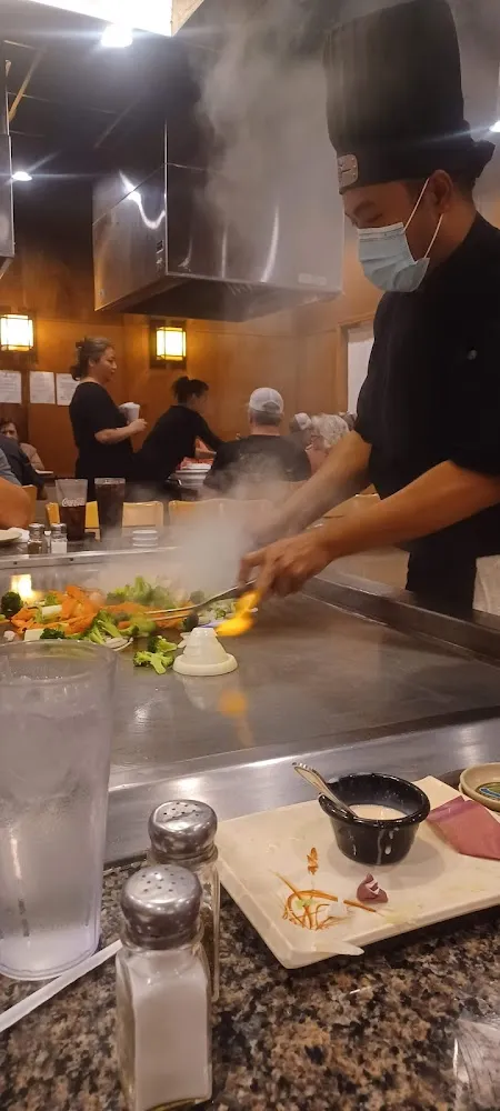Steak Shrimp Chicken & Veggies Rice & Eggs